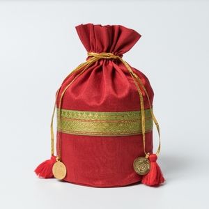 NWT: Pure Silk Traditional Indian Drawstring Potli Bag/Purse/Wristlet - Boutique